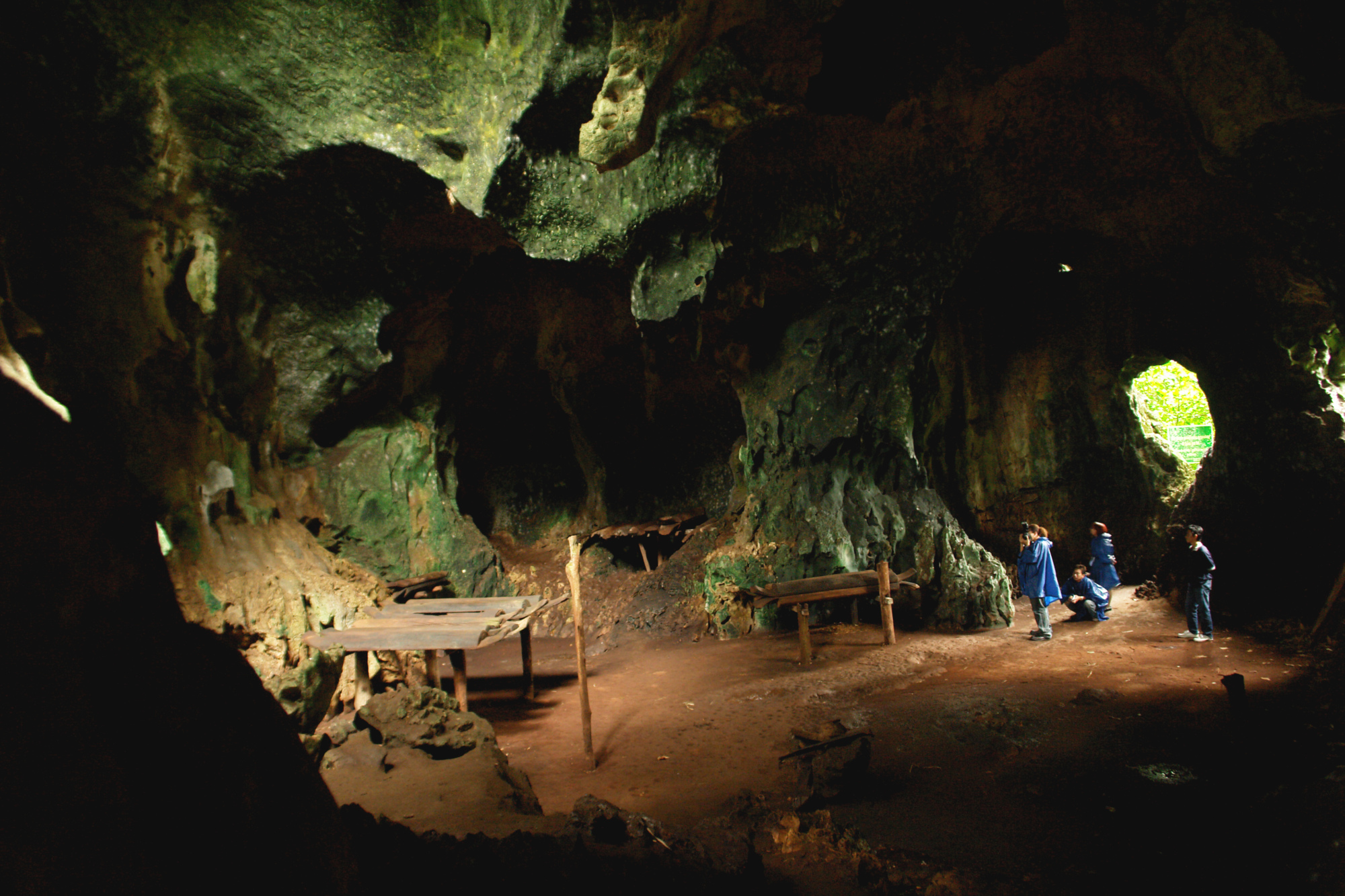 Agop Batu Tulug Cave